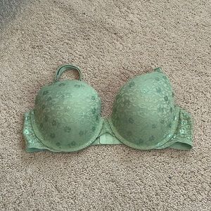 Green Victoria’s Secret Bra